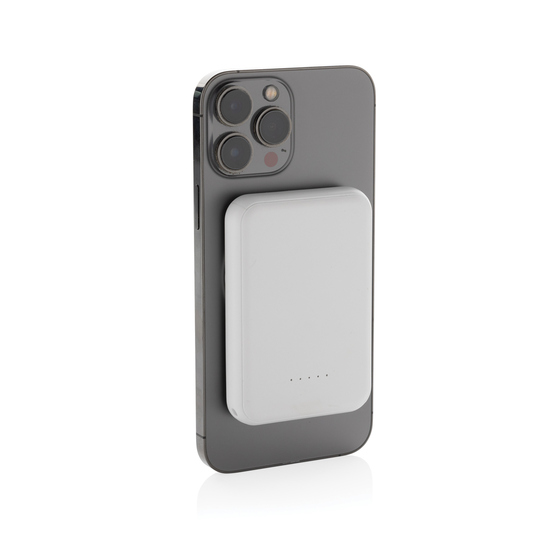 Stellar 5.000mAh 5W magnetische Powerbank aus RCS rec. ABS