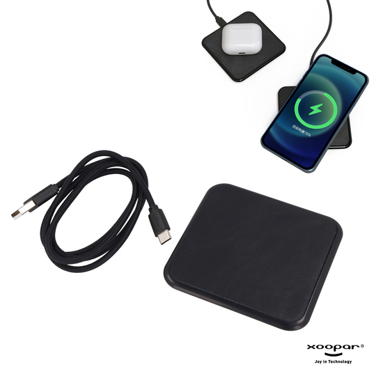 2259 | Xoopar Iné Wireless Fast Charger - Recycled Leather 15W